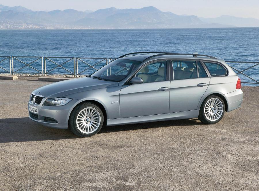  BMW 3-Series Touring 2006 года  (фото 18 из 20)
